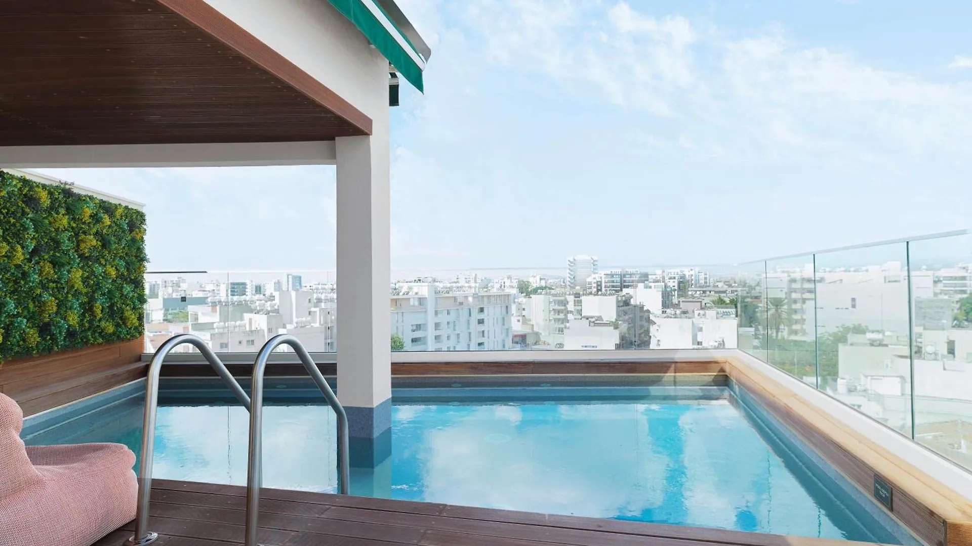 Leonardo Boutique Hotel Larnaca