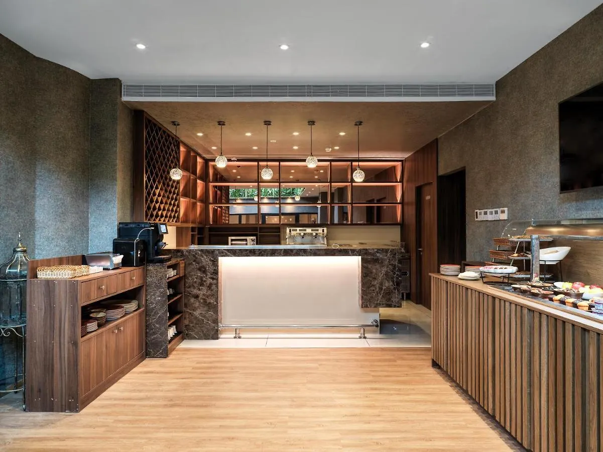 Leonardo Boutique Hotel Larnaca